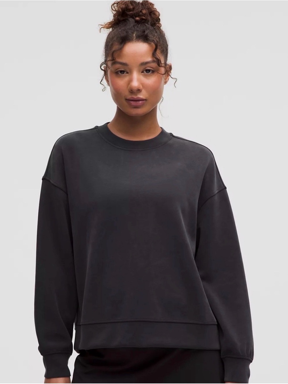 Lululemon Softstreme Black Crewneck Size 8